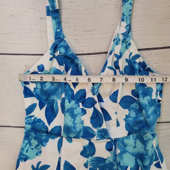 MinkPink Size XS	Blueberry Bloom Ivory and Blue Floral Print Romper Pleated - Picture 5 of 12